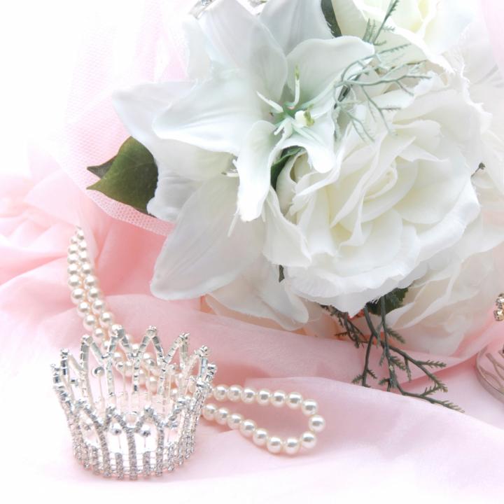 結婚式お呼ばれのアクセサリーマナー｜ゲストのNGとは