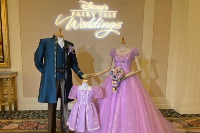 画像：塔の上のラプンツェルに登場する服装をイメージした婚礼衣裳