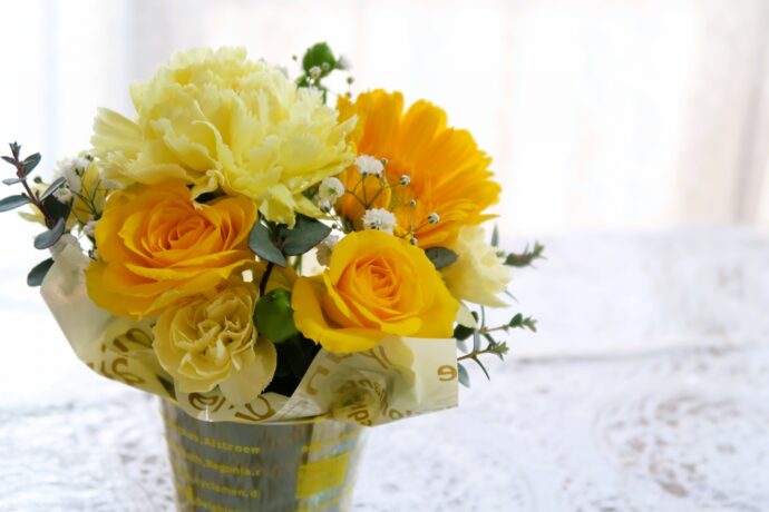 画像：黄色がメインカラーの花束