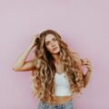 結婚式お呼ばれの髪型と簡単なセルフヘアアレンジの方法