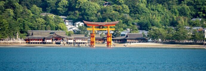 画像：宮古島の厳島神社