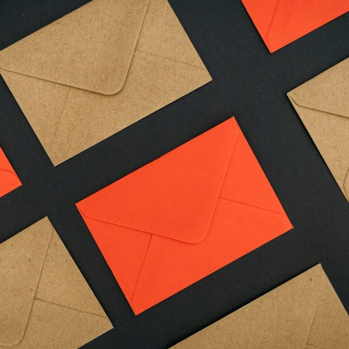 結婚式招待状の返信が来ないときの催促例文