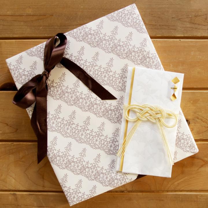 いとこの結婚式｜ご祝儀の相場はいくら？