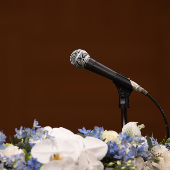 結婚式の司会者との打ち合わせを成功させるコツ5選