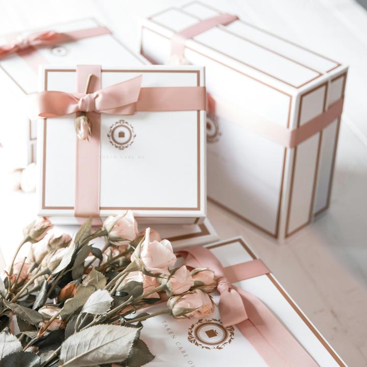 連名で結婚式のお祝いを貰ったときのお返しマナー｜少額時の対応は？