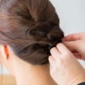 結婚式で洋装する母親の髪型｜ロングドレスに合うヘアスタイル