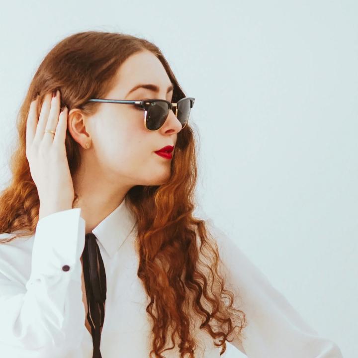 結婚挨拶の服装は何を着る？親から好印象な女性のコーディネートのコツも紹介