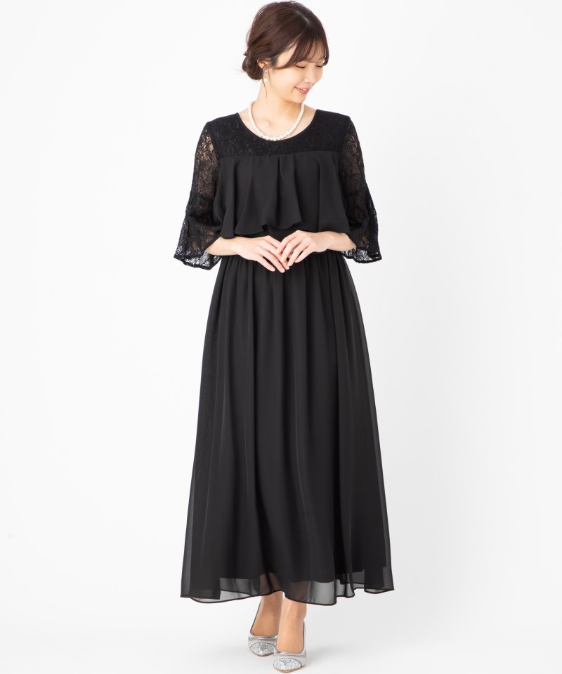 画像：60代女性におすすめのお呼ばれドレスの例