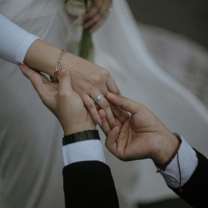 再婚の結婚式は写真だけでもOK！ 後悔しない費用やプランの選び方
