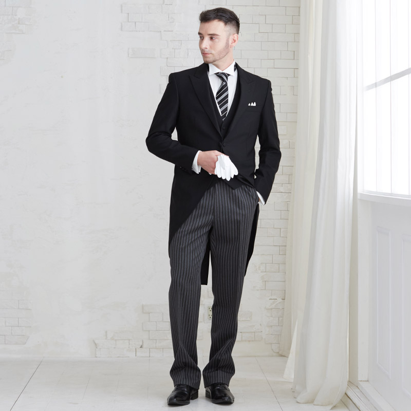 画像:父親の服装例