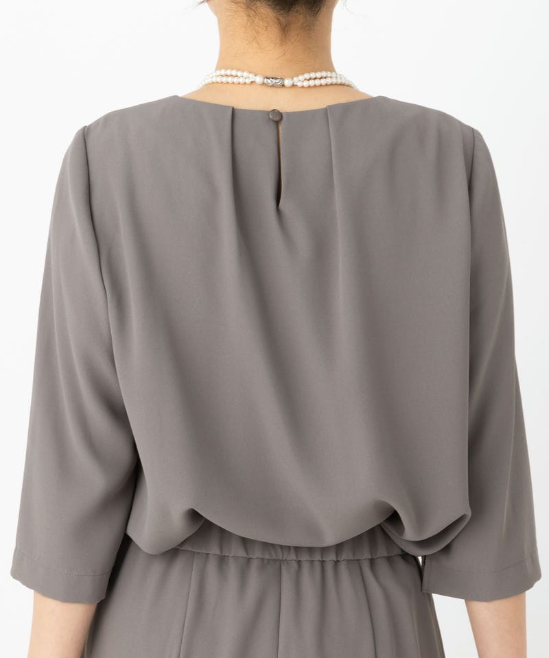 画像:母親の服装例