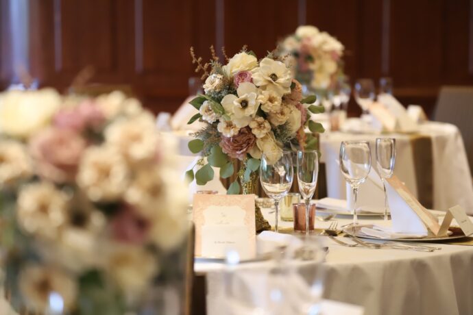 画像：セッティングされた披露宴会場