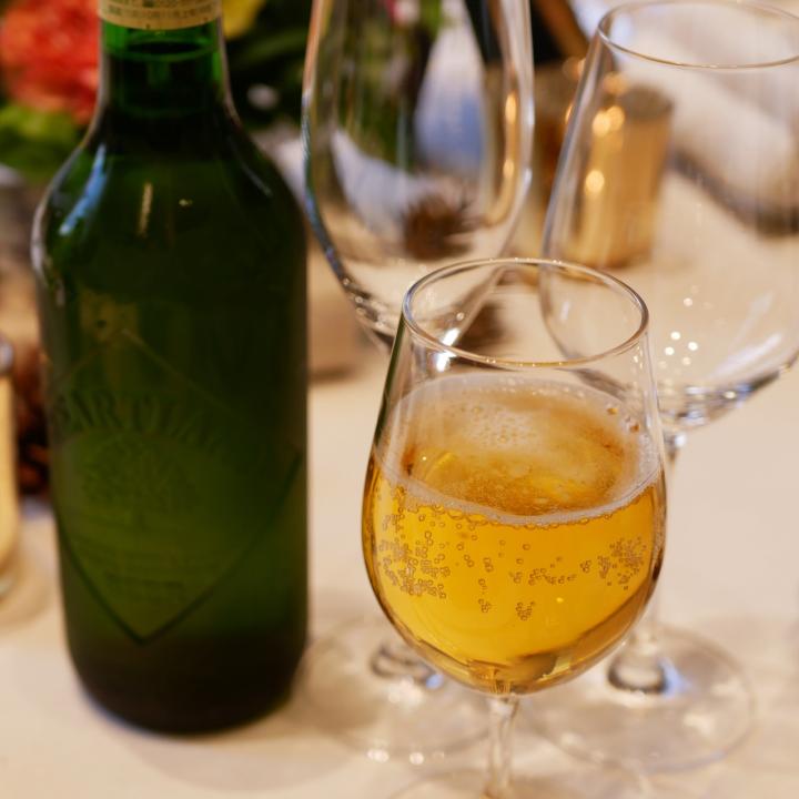 結婚式のビールサーブって？ 演出のコツと盛り上げ方
