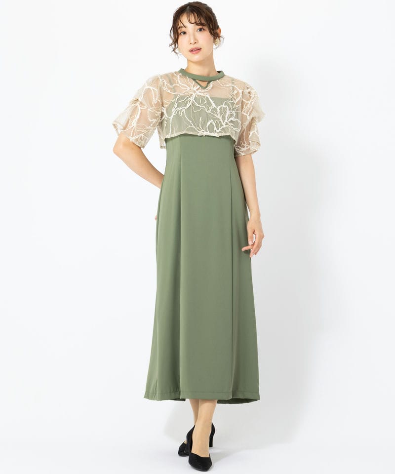 画像:グリーンのお呼ばれドレス